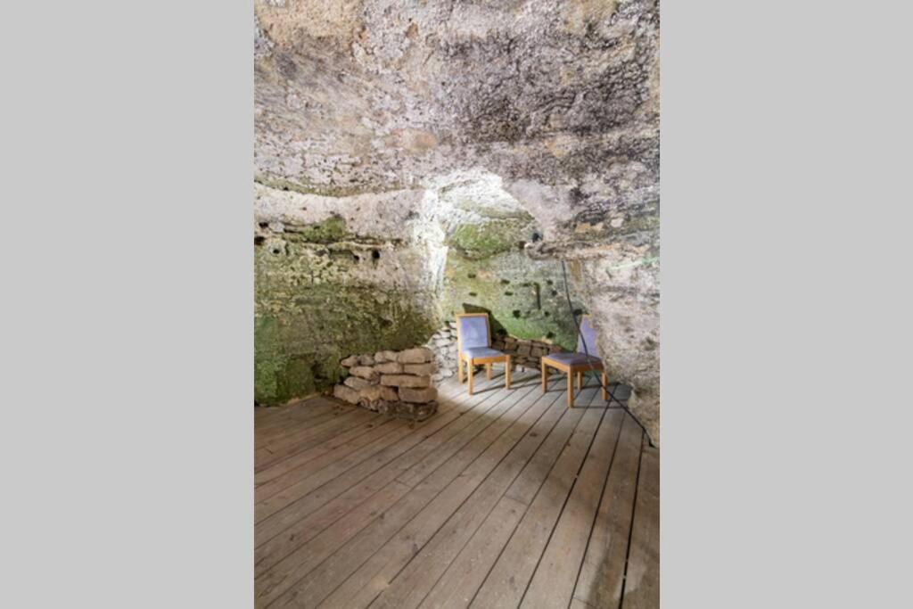 Maison Troglodytique Doue La Fontaine Екстер'єр фото