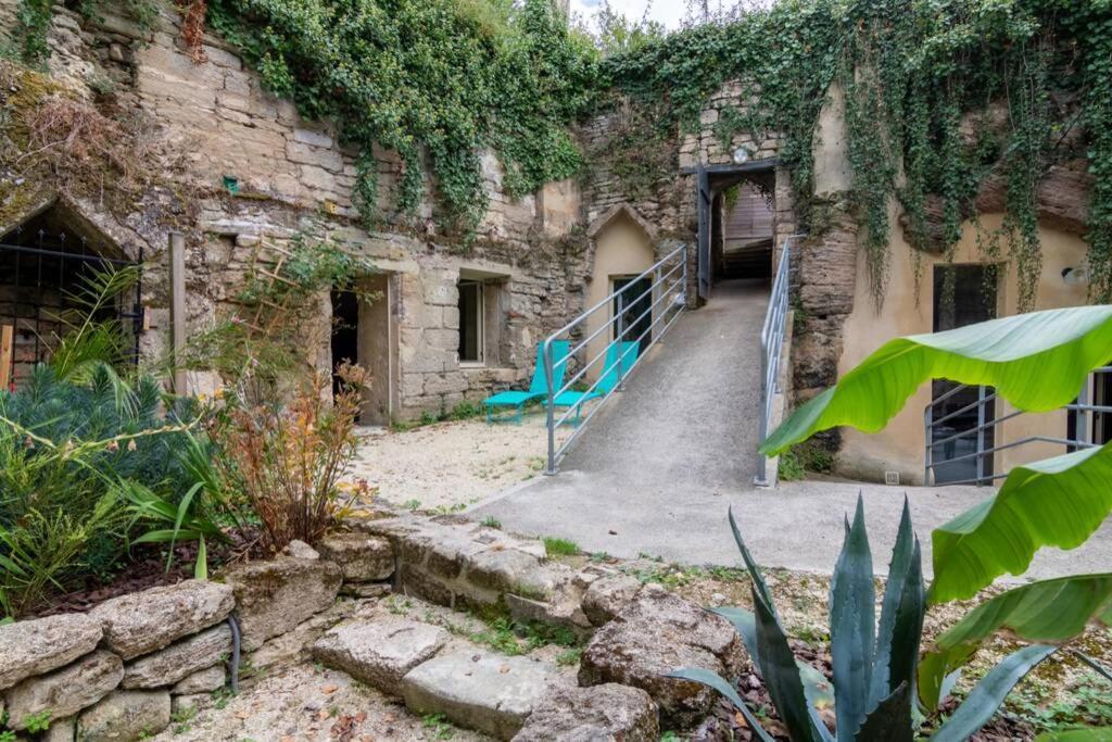 Maison Troglodytique Doue La Fontaine Екстер'єр фото