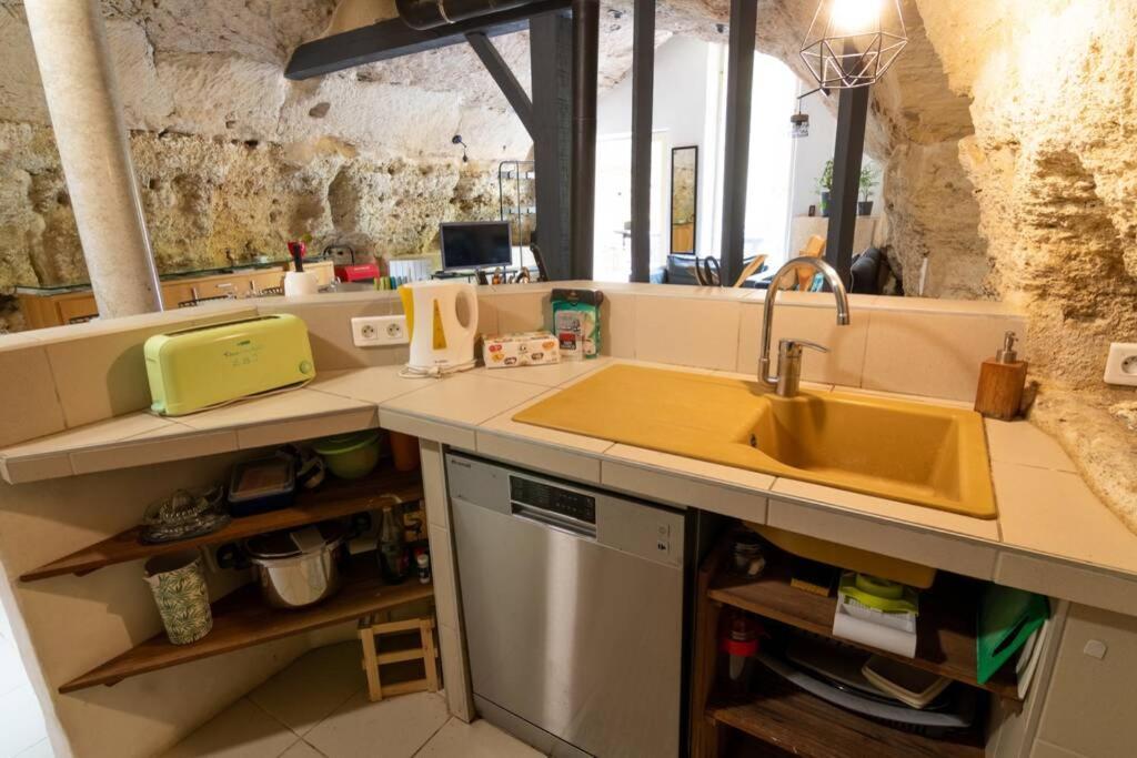 Maison Troglodytique Doue La Fontaine Екстер'єр фото
