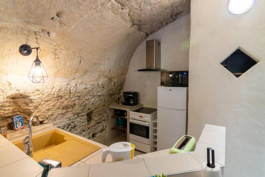 Maison Troglodytique Doue La Fontaine Екстер'єр фото